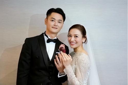 唐菀为和他结婚事业都放弃了,他却说因为性格不合离婚?
