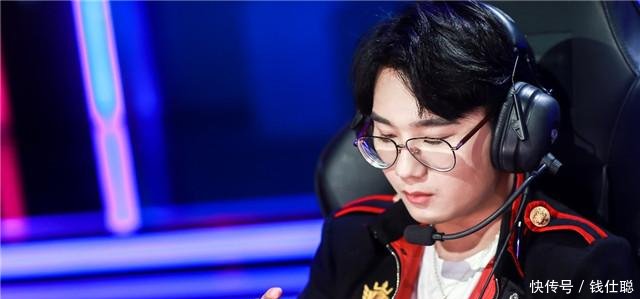 王者荣耀KPL颜值选手大盘点, 原来帅气的小哥