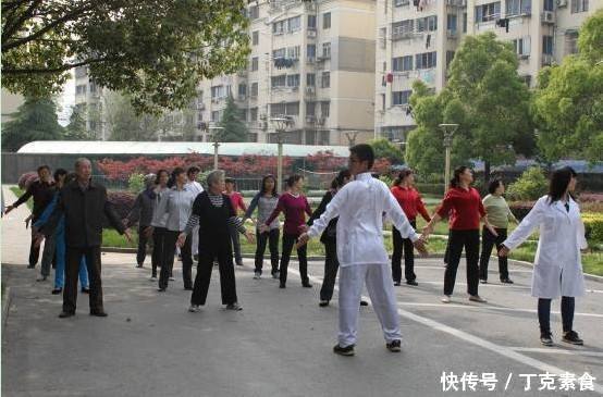 2018赣州市社区干部申请考试面试体检政审经