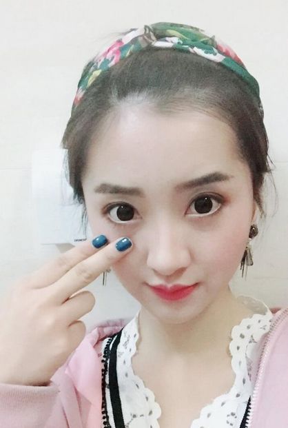 她曾是《花千骨》中赵丽颖的替身,如今的她呆