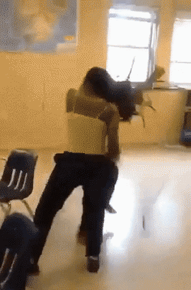 君子动口不动手,女明星动口加动手, 这几位打起架来连