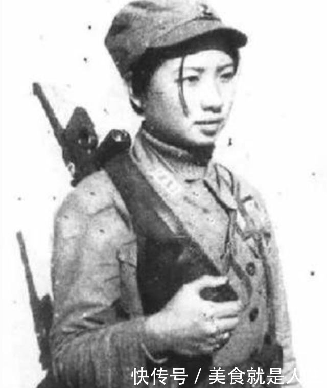 她是最美v女兵女兵,日本人答应了她一件事后至词美女评图片