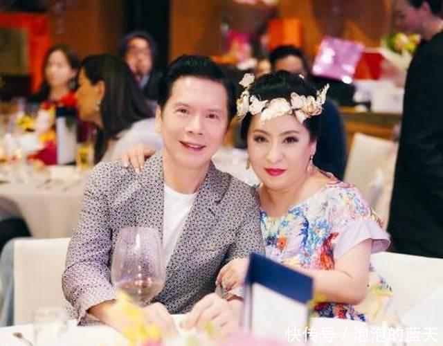 向华强夫妇现身生日party 向太美貌不输袁咏仪