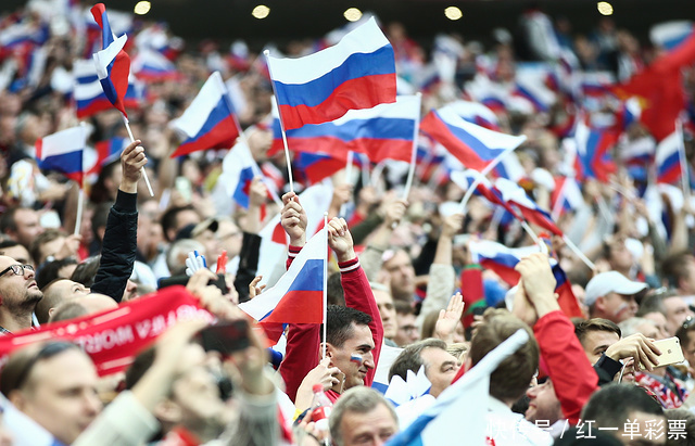 世界杯首球诞生 加津斯基开启俄罗斯进球模式