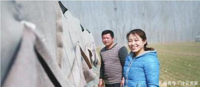 大热天开空调睡觉,客厅里突然发出的声响,让我