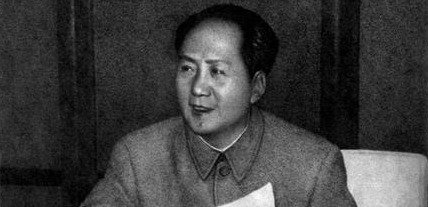 很多人都为粟裕授大将而不满,其实这位开国元勋比粟裕更应评元帅