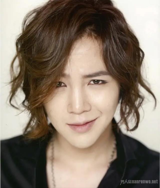 沈腾之前真的是校草!盘点娱乐圈的明星校草 有你的男神吗?