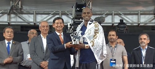 队长和教练全是巴西归化球员,日本足球再获一