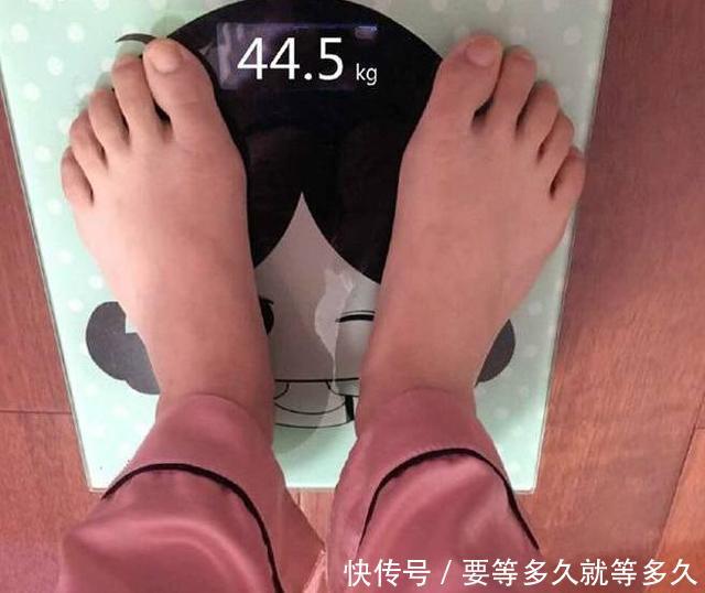 这位网友采用鸡蛋减肥法,一周瘦了十斤,而且没有反弹!