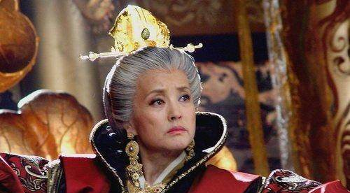 武则天为何给自己树立重达一百吨无字碑毛主席一语点破!