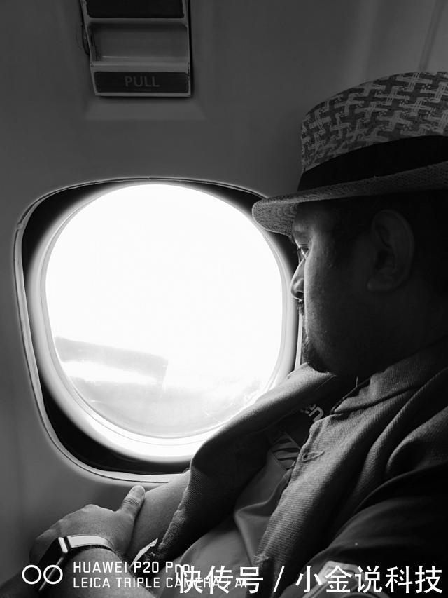 权威外媒丨华为P20 Pro:徕卡三摄与AI摄影大师