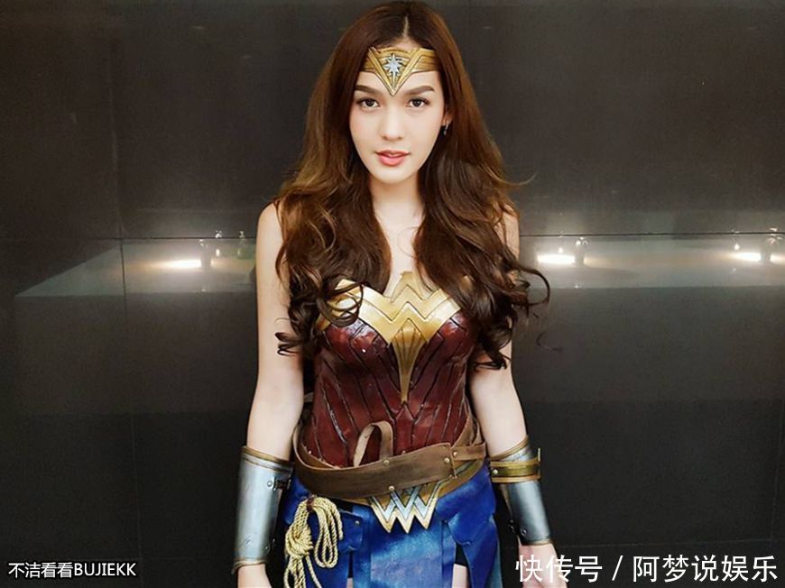 泰国网红cosplay完美还原神奇女侠,这么漂亮当
