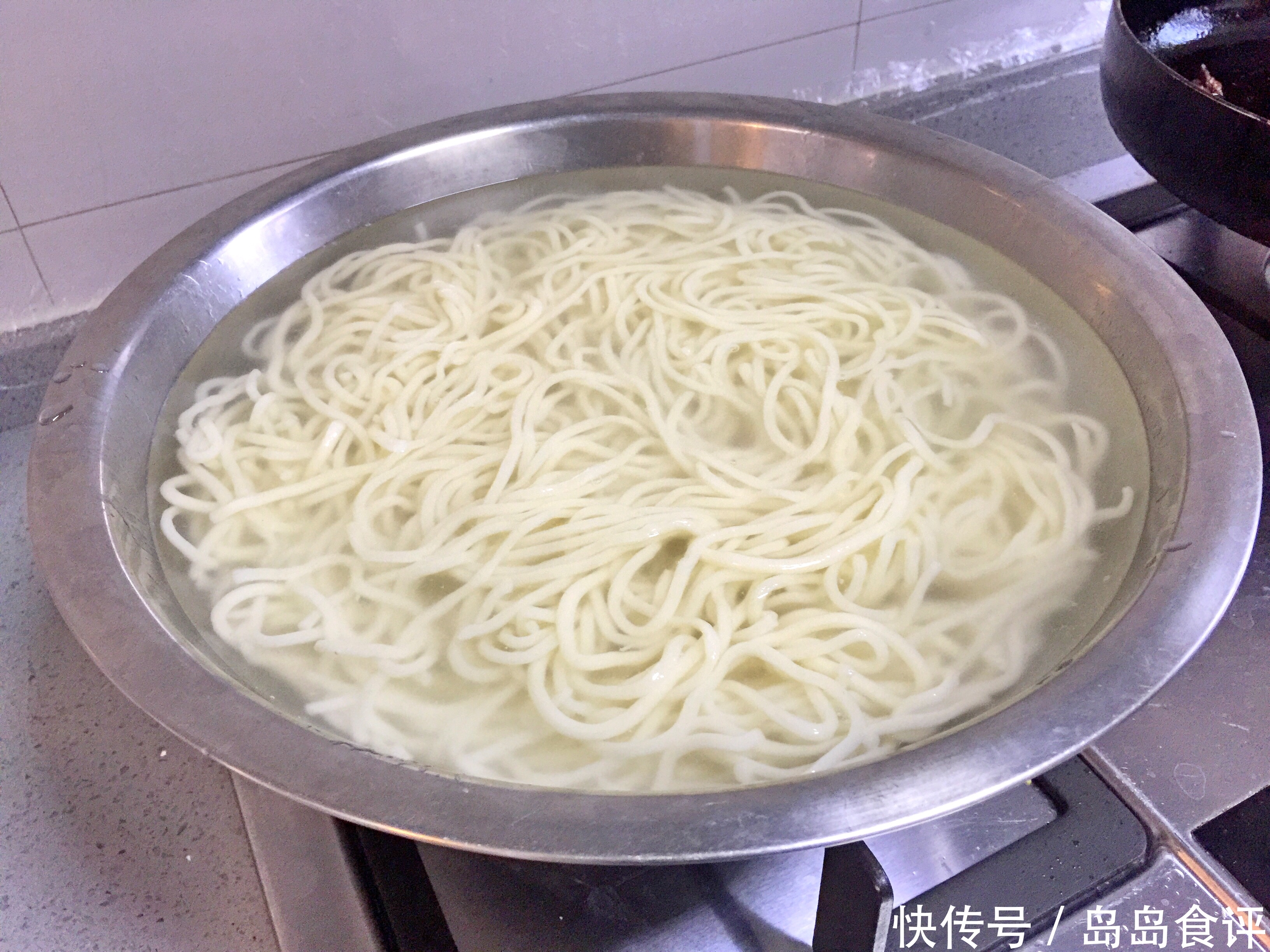 t01a64a509c80d8b7b3.jpg