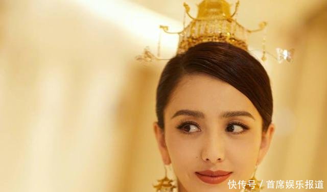 串场北京国际电影节,高情商黄渤也紧张,念错佟