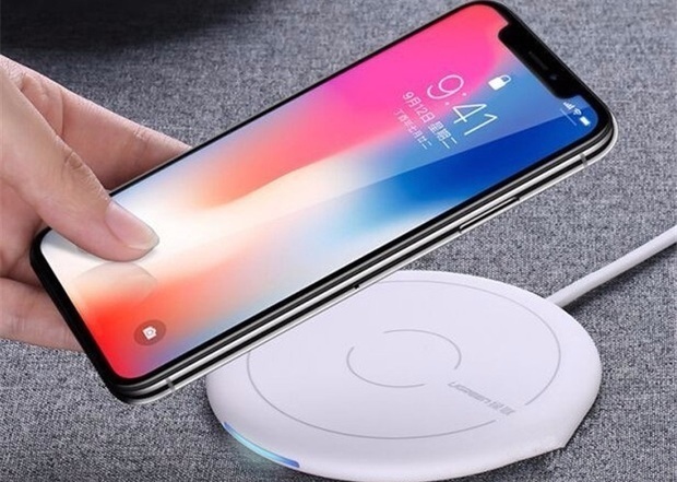 苹果8无线充电怎么充