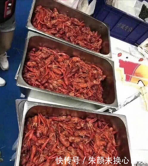 刘强东为何能受京东上万员工爱戴?看一看京东