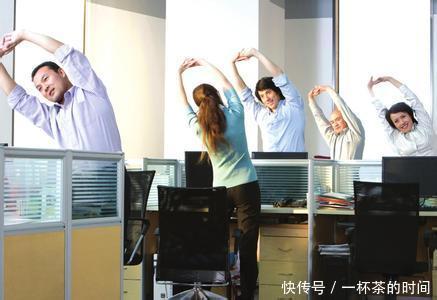 长期拉肚子没在意,21岁小伙查出直肠癌!医生:肠