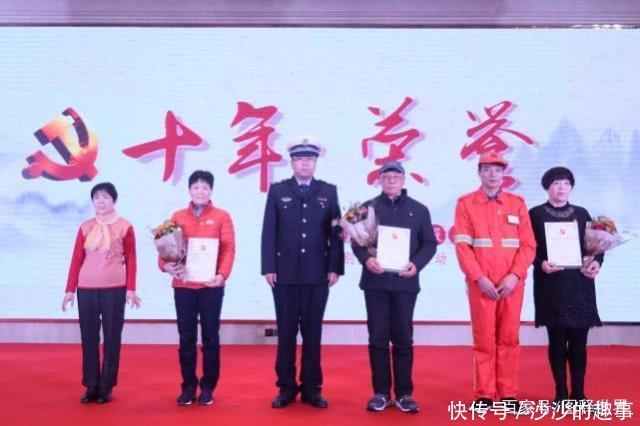 浙江余杭创新党员志愿者服务 以党员个人姓名