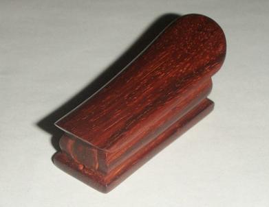 梦见红色棺材没人抬,是什么意思呢?