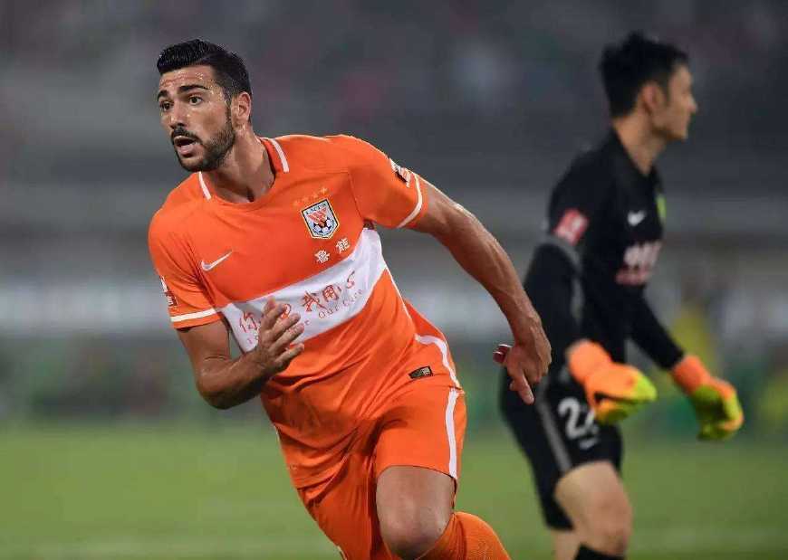 中国U19不败夺冠, 中国佩莱惊艳熊猫杯, 最开