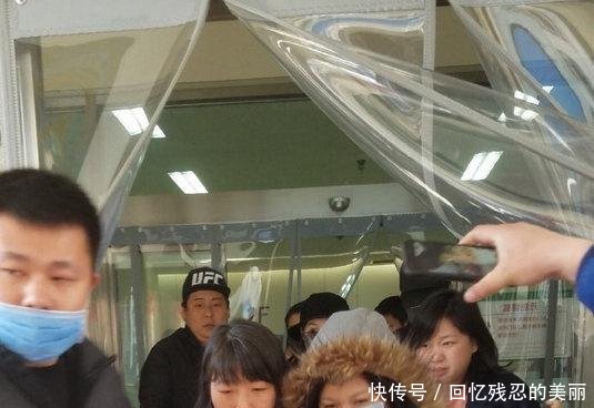 冯绍峰豪掷亿元买豪宅,赵丽颖产后出院就入住