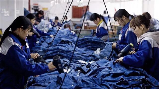 农民工在外打工单位给交了社保,如果辞职回家