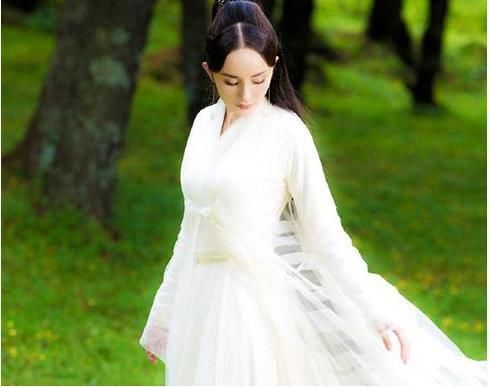 杨幂到底是一个什么样的人?反败为胜不是没有