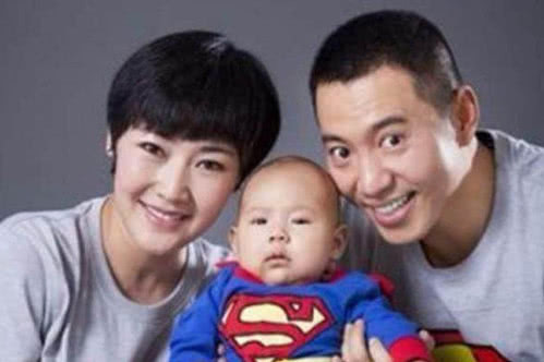 他十分低调 恋爱长跑十年 结婚四年 儿子都已经