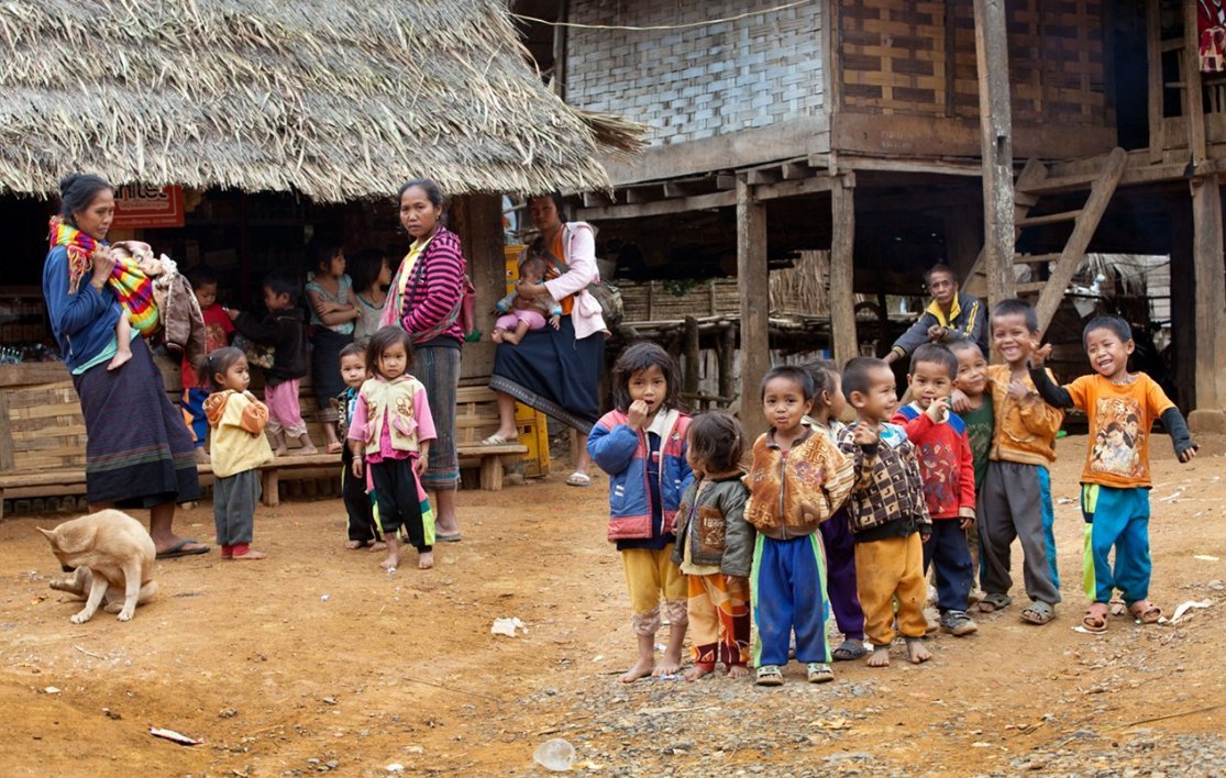 老挝女孩13岁就要嫁人,超过18岁再嫁人很难