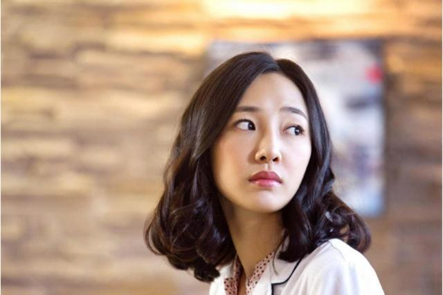 解析梦境，为何你频繁梦见女友与他人亲密？