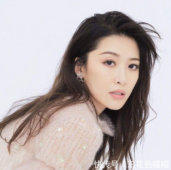 她曾是陈冠希前女友,与徐正溪恋爱两年,现与孙