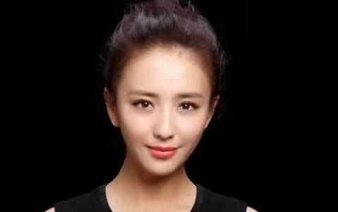 佟丽娅体重不到85斤,还要跟粉丝互相伤害,这个