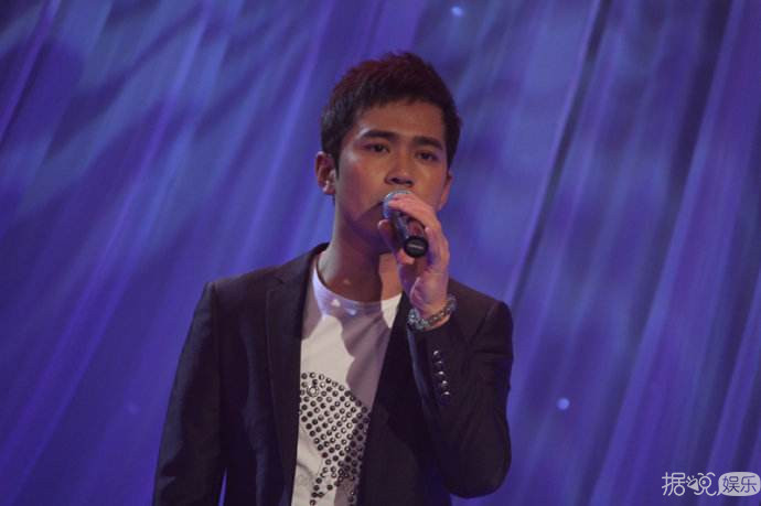 张杰升级当爸、俞灏明靠演技翻身,07届快男就