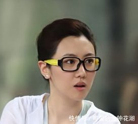 王博谷和巴图相差多少岁 t01bc38826e0d89c041.jpg