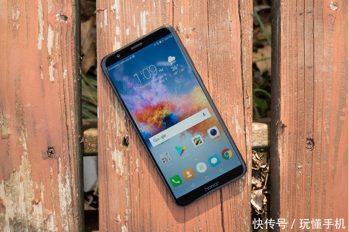 华为荣耀7X发布更新 新增人脸解锁功能