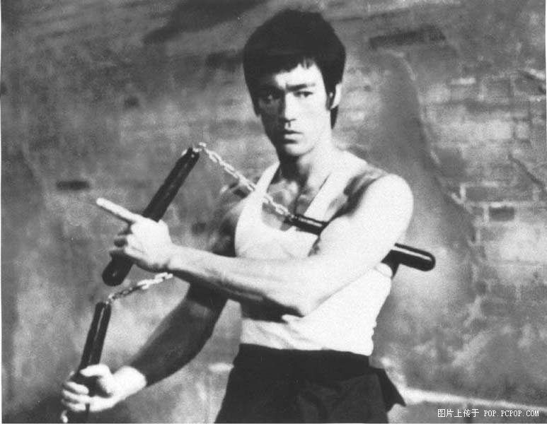 李小龙死的图片_李小龙怎么死的