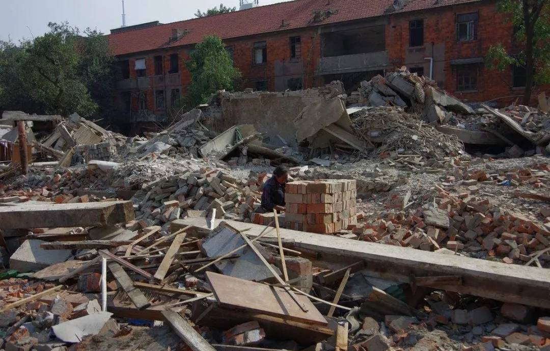 2018农村房屋拆迁补偿新规出台!每平米补偿1