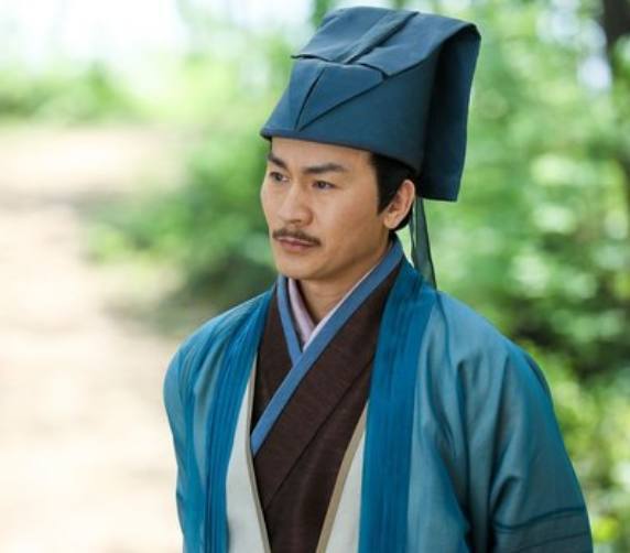 《笑傲江湖》为何岳不群不去学独孤九剑,而要