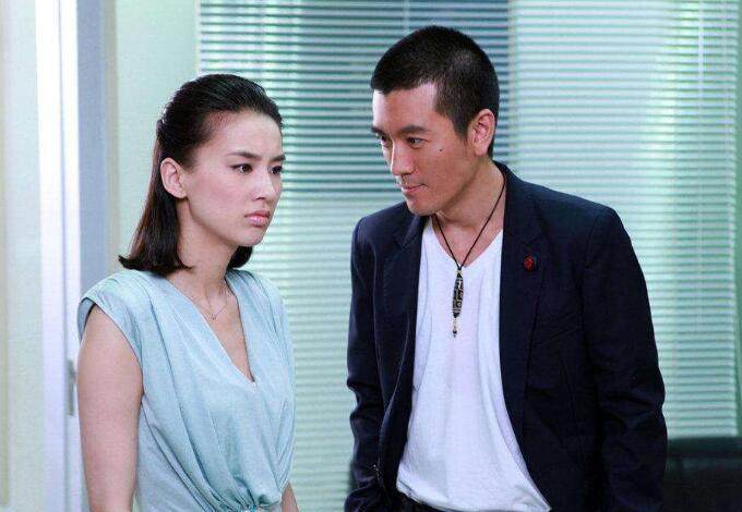 崔永元谈阴阳合同事件波及黄圣依夫妇,当事人