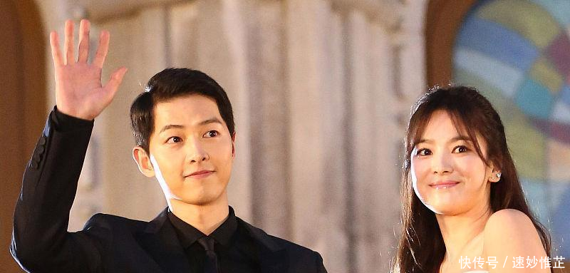 宋慧乔晒海边放飞自我的美照, 与宋仲基一起去