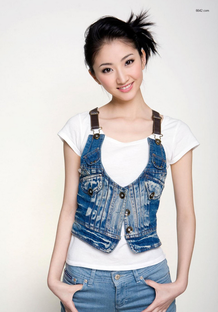 戏红人不红的景田没被踢出娱乐圈,原来背景这么的硬! 戏红人不红的景田没被踢出娱乐圈,原来背景这么的硬!