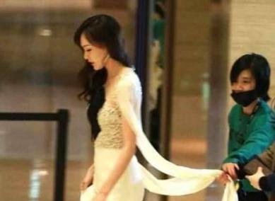 实锤唐嫣怀孕!发微博后秒删,明星怀孕都是双胞