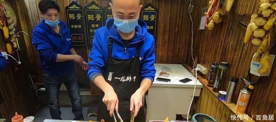 被《小吃》带火的武汉舌尖,20元一根无人买,网香油麦菜图片
