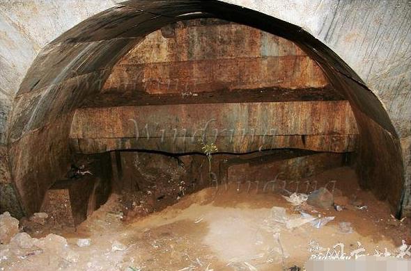 康熙有个儿子埋在河北,曾被盗墓贼炸毁,如今残