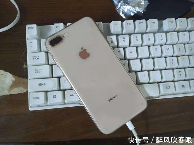 仅相差200元,你买华为Mate20Pro,还是苹果8P