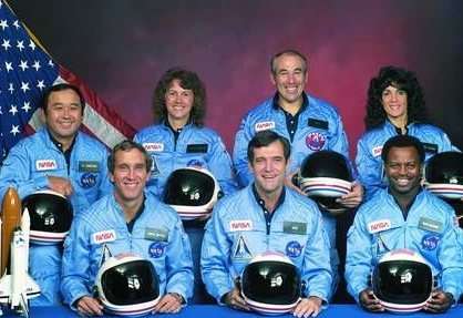 智力七巧板赛,纸飞机挑战赛等