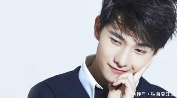 小说《长相思》被杨幂买下,据说将和赵丽颖搭