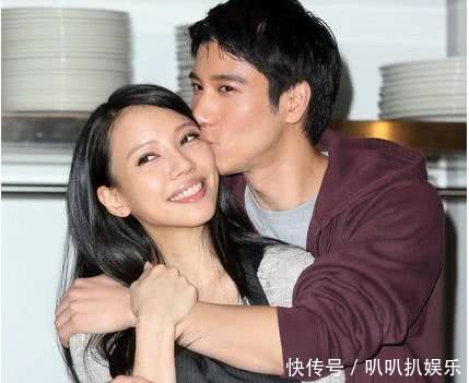 向佐求婚郭碧婷成功!娱乐圈有哪些浪漫求婚最