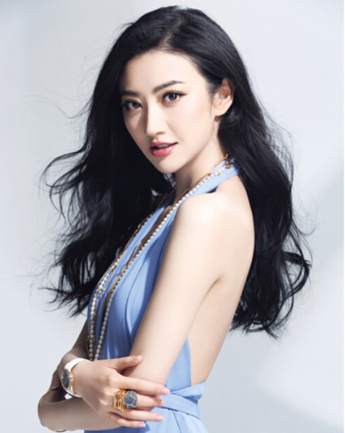 戏红人不红的景田没被踢出娱乐圈,原来背景这么的硬! 戏红人不红的景田没被踢出娱乐圈,原来背景这么的硬!