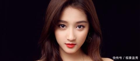 鹿晗采访称追关晓彤并不容易,细节曝光,粉丝直